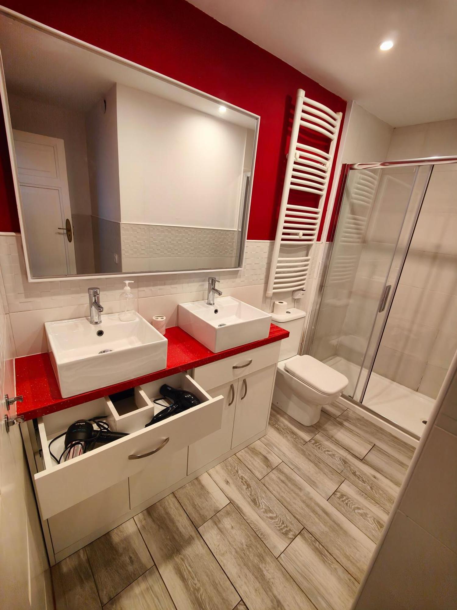 Rua Nova Apartment 28, 3 Dormitorios, Wifi, Ps4 Y Netflix, A 200M Catedral Santiago de Compostela Exteriör bild